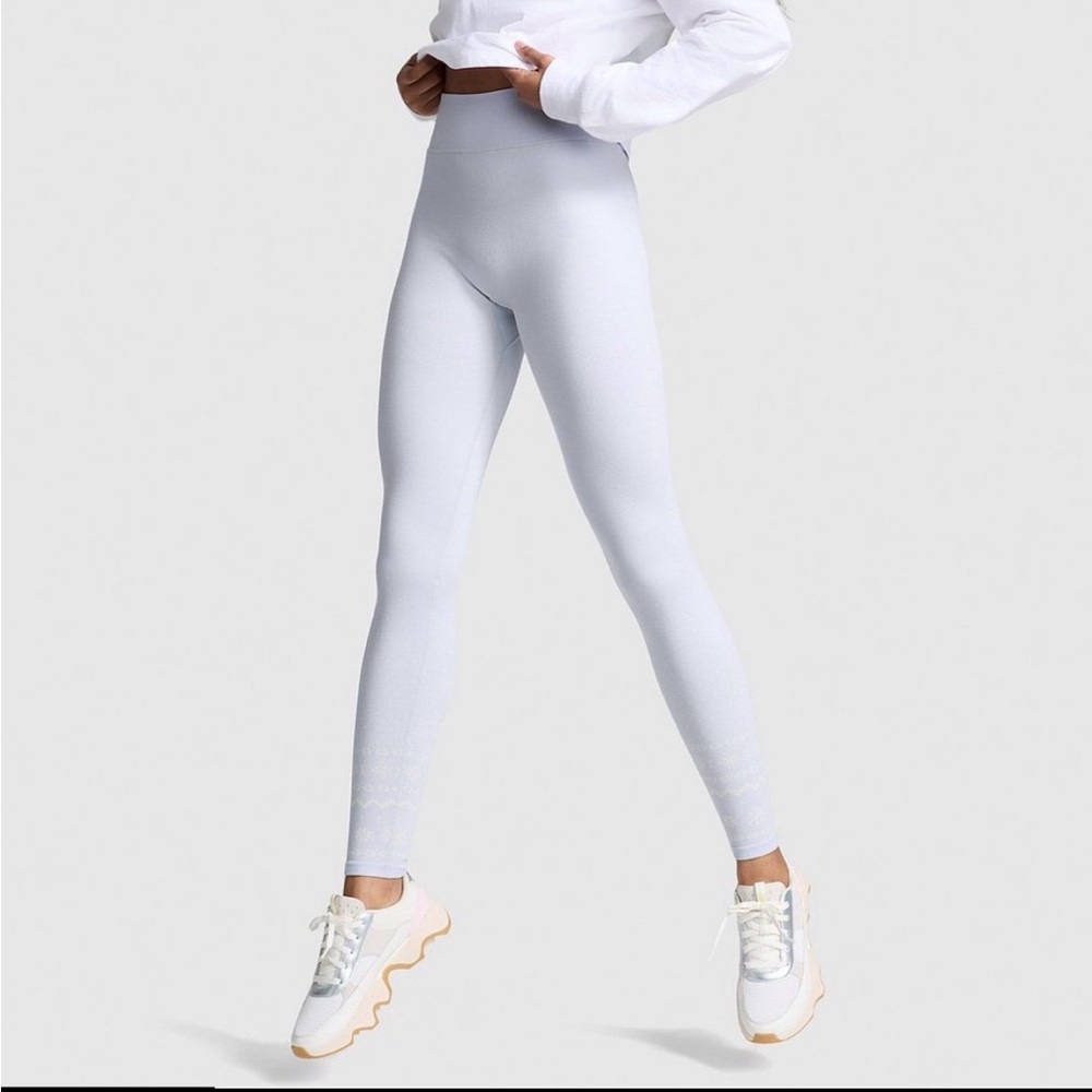 NWT VS PINK Winter Seamless Leggings Sz Small-0337